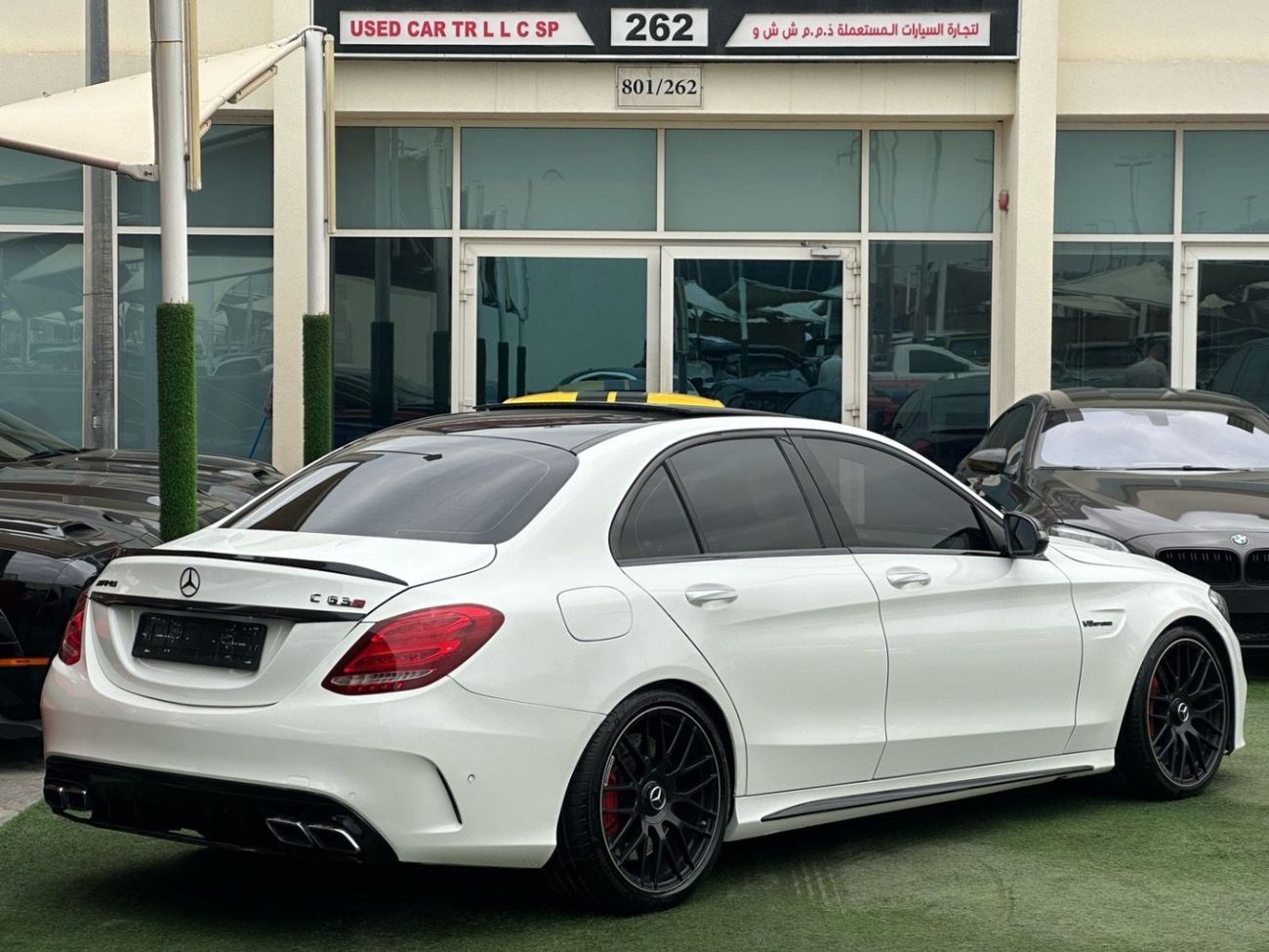 مرسيدس بنز C 63S AMG Std 4.0L Sedan