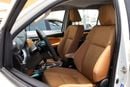 Toyota Fortuner GXR ACCIDENTS FREE - GCC- V6 - GXR - ORIGINAL PAINT - PERFECT CONDITION INSIDE OUT