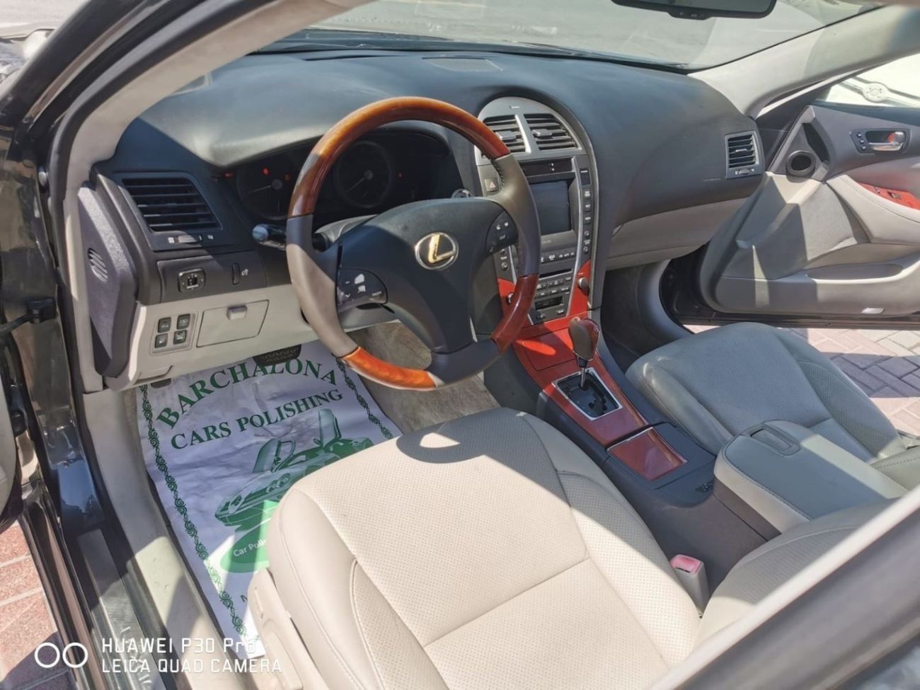 Lexus ES350 in excellent condition and requires no expenses