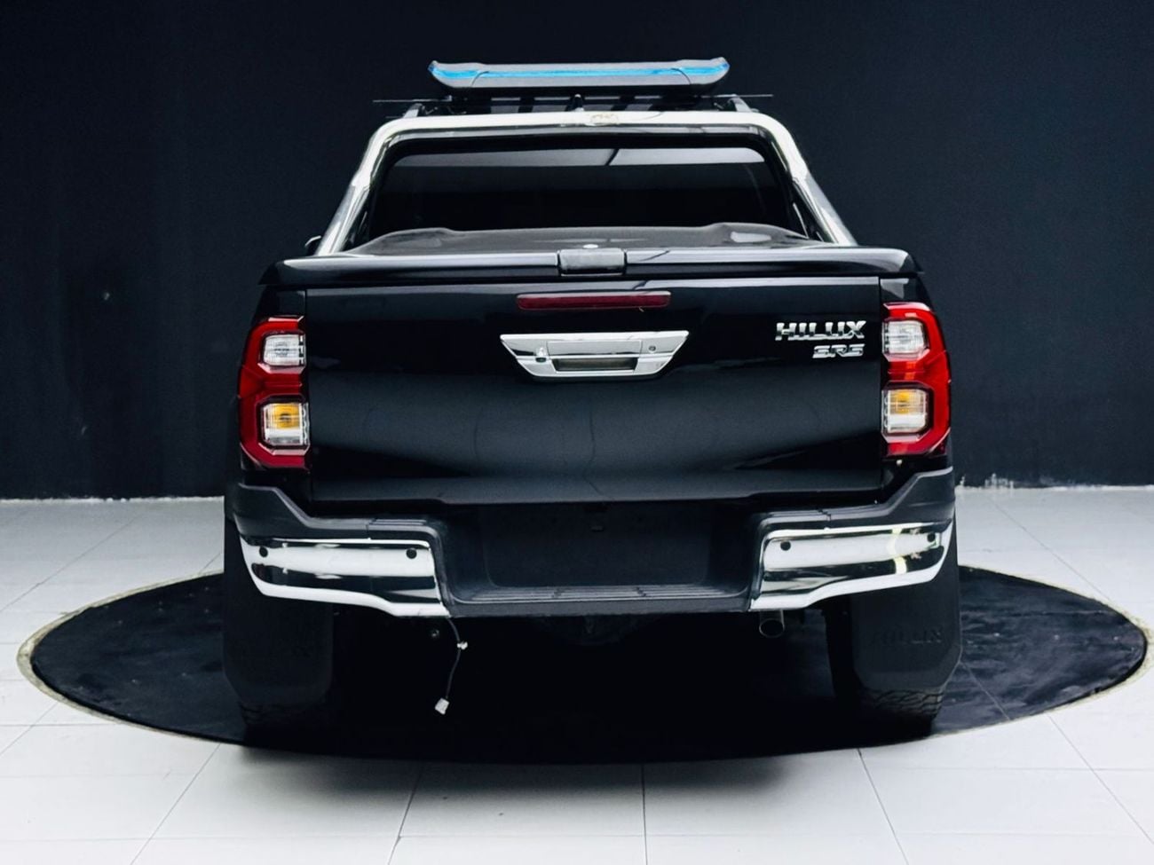 Toyota Hilux Double Cabin full option