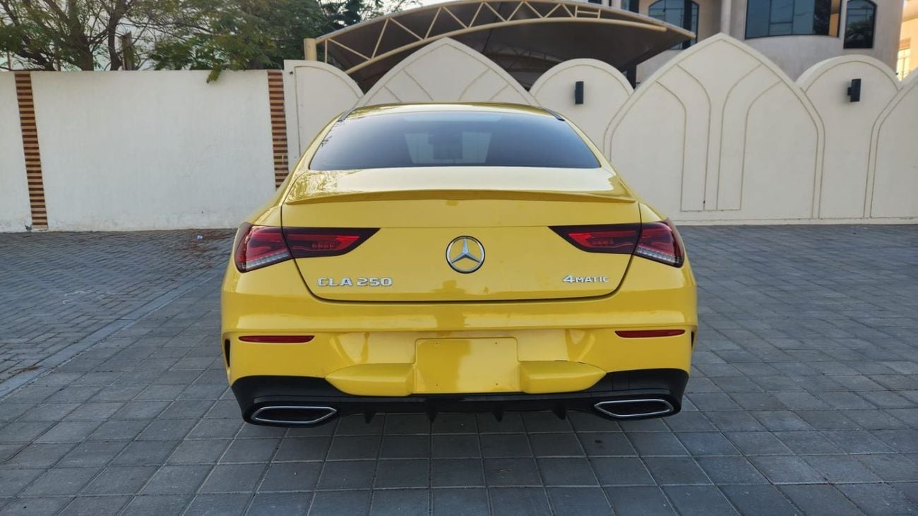 Mercedes Benz CLA250 Premium +