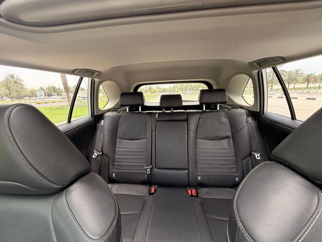 تويوتا راف ٤ Cruiser