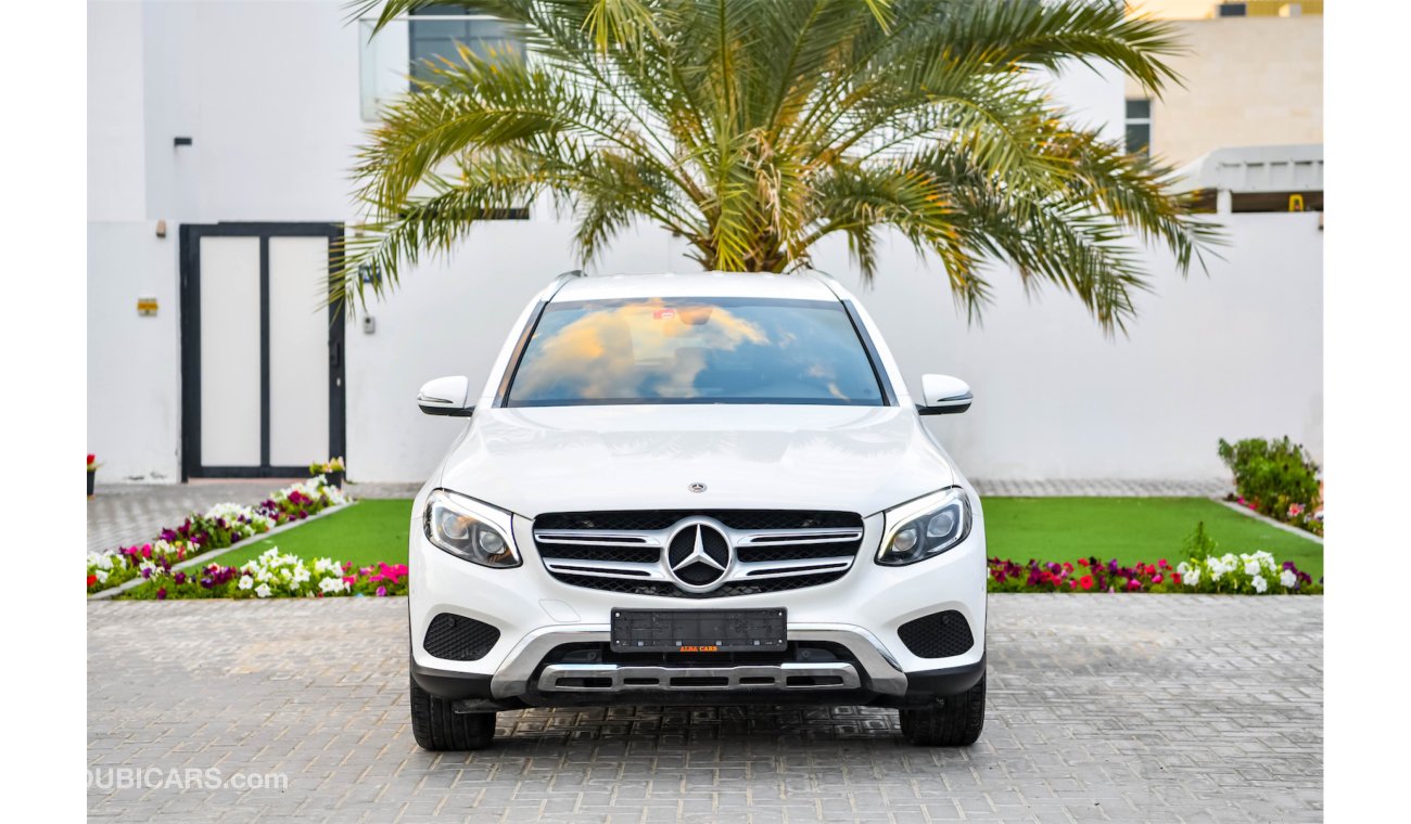 Mercedes-Benz GLC 250 4MATIC - Agency Warranty! - Exceptional Condition! - AED 2,722 Per Month - 0% DP