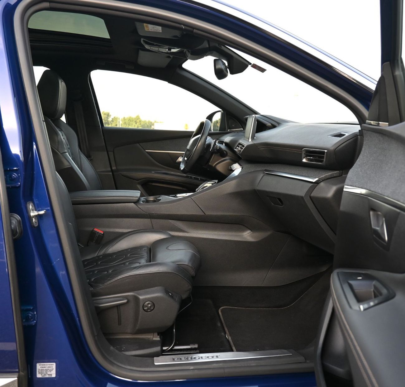 Peugeot 3008 peugeot 3008 gt line 2020 (GCC ) very good condition without accident original paint