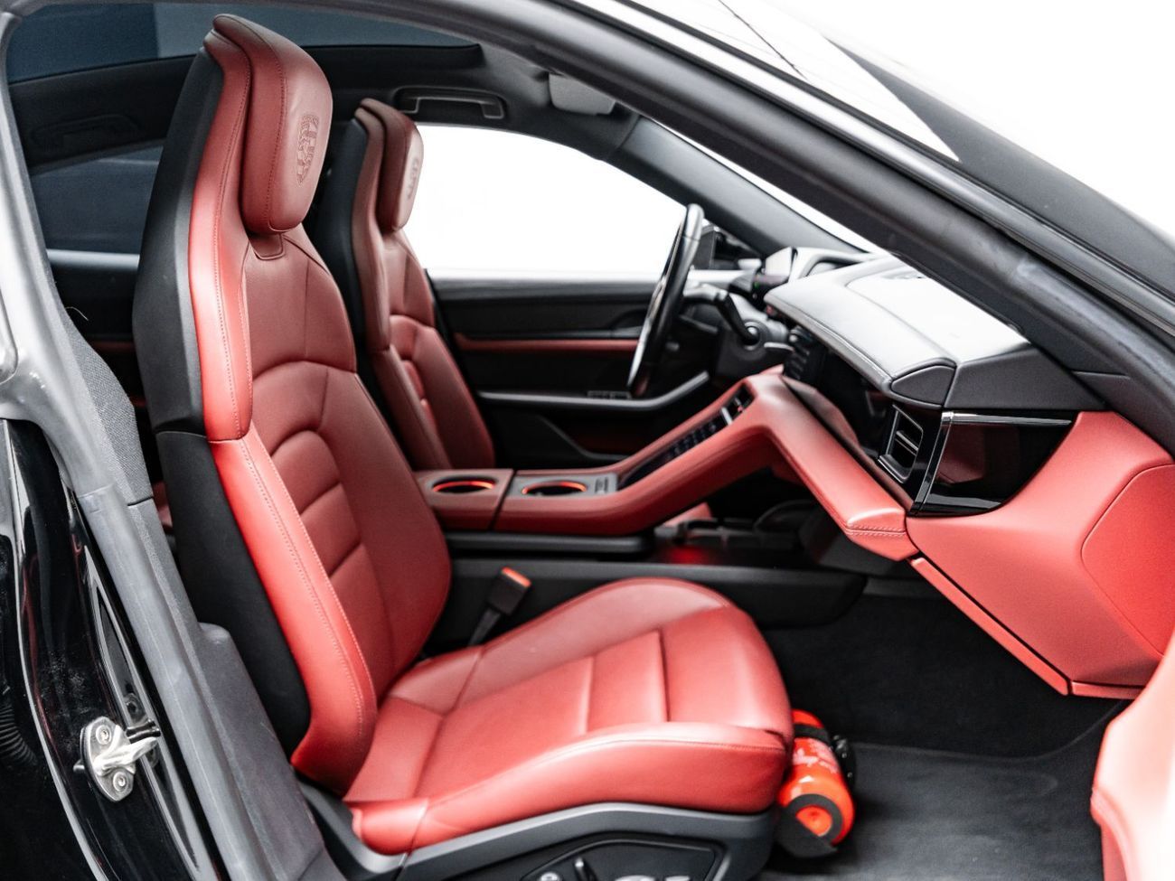 Porsche Taycan Base 2021 Porsche Taycan, 2026 Porsche Warranty, Full Service History, Low KMs, GCC