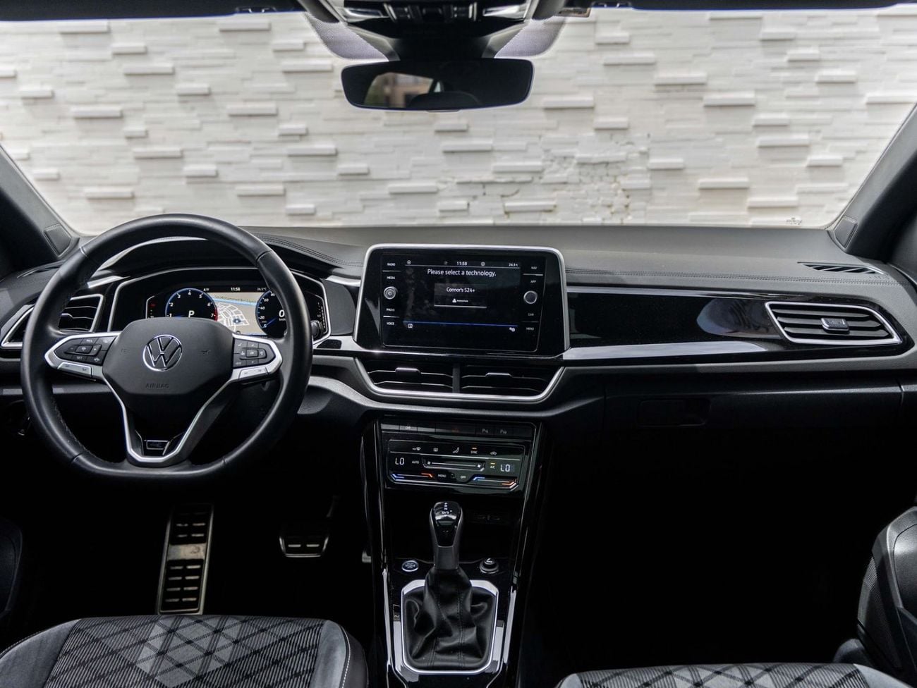 فولكس واجن T ROC R-LINE Volkswagen T-Roc 2024