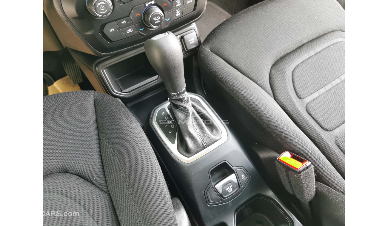 Jeep Renegade 2.4L, 17" Rims, Xenon Headlight, Electronic Parking Brake, Rear Camera, DVD, Fabric Seat (LOT # 845)