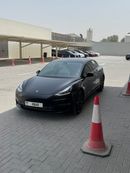 تسلا موديل 3 Performance Model