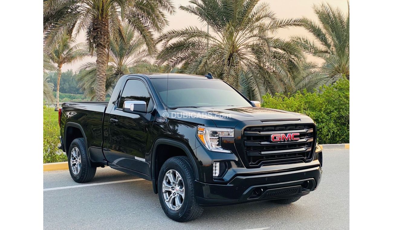 GMC Sierra PERFECT CONDITION FREE ACCIDENT