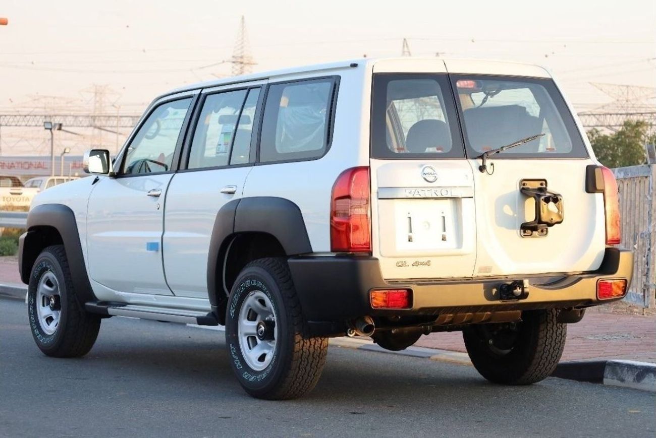 Nissan Patrol Safari NISSAN_PATROL_SAFARI_GL_4.8L_2023_AUTOMATIC_SAUDI