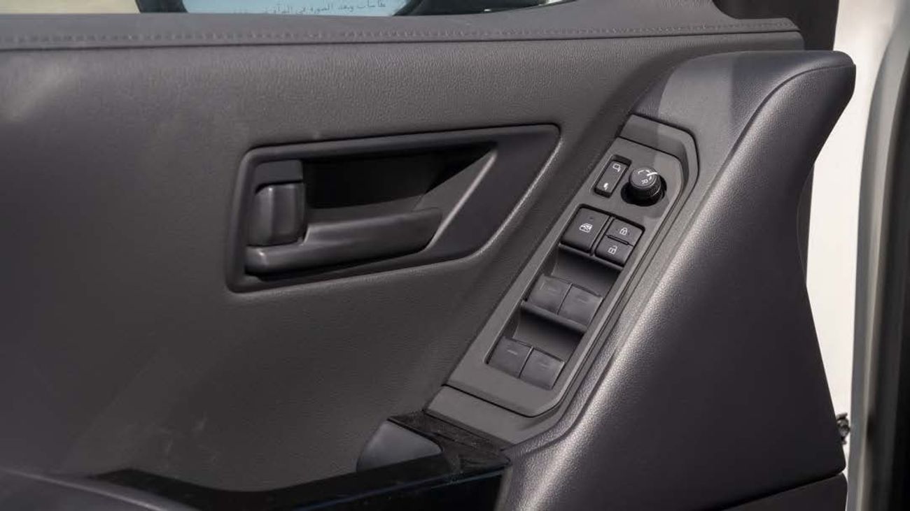 تويوتا لاند كروزر TOYOTA LANDCRUISER 3.5 GXR STANDARD -2025YM