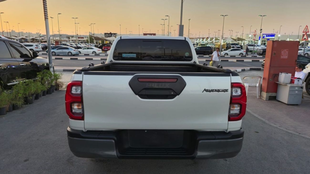 تويوتا هيلوكس DC TRD 4.0L 4WD Toyota Hilux Adventure 2021 6 cylinder engine 4.0 full option clean car without acci