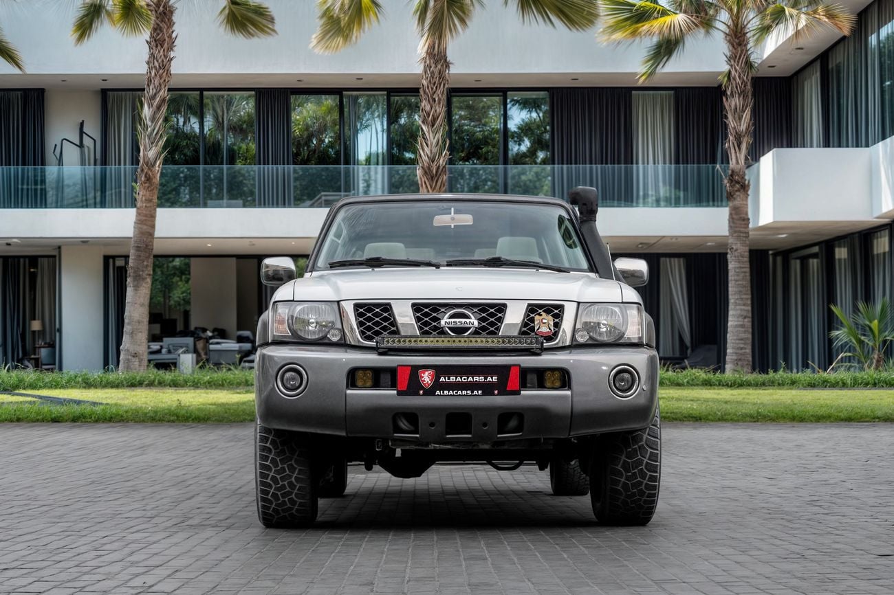 Nissan Patrol Patrol Super Safari | 3,330 P.M | 0% Downpayment | Perfect Condition! | Ramadan Offer!