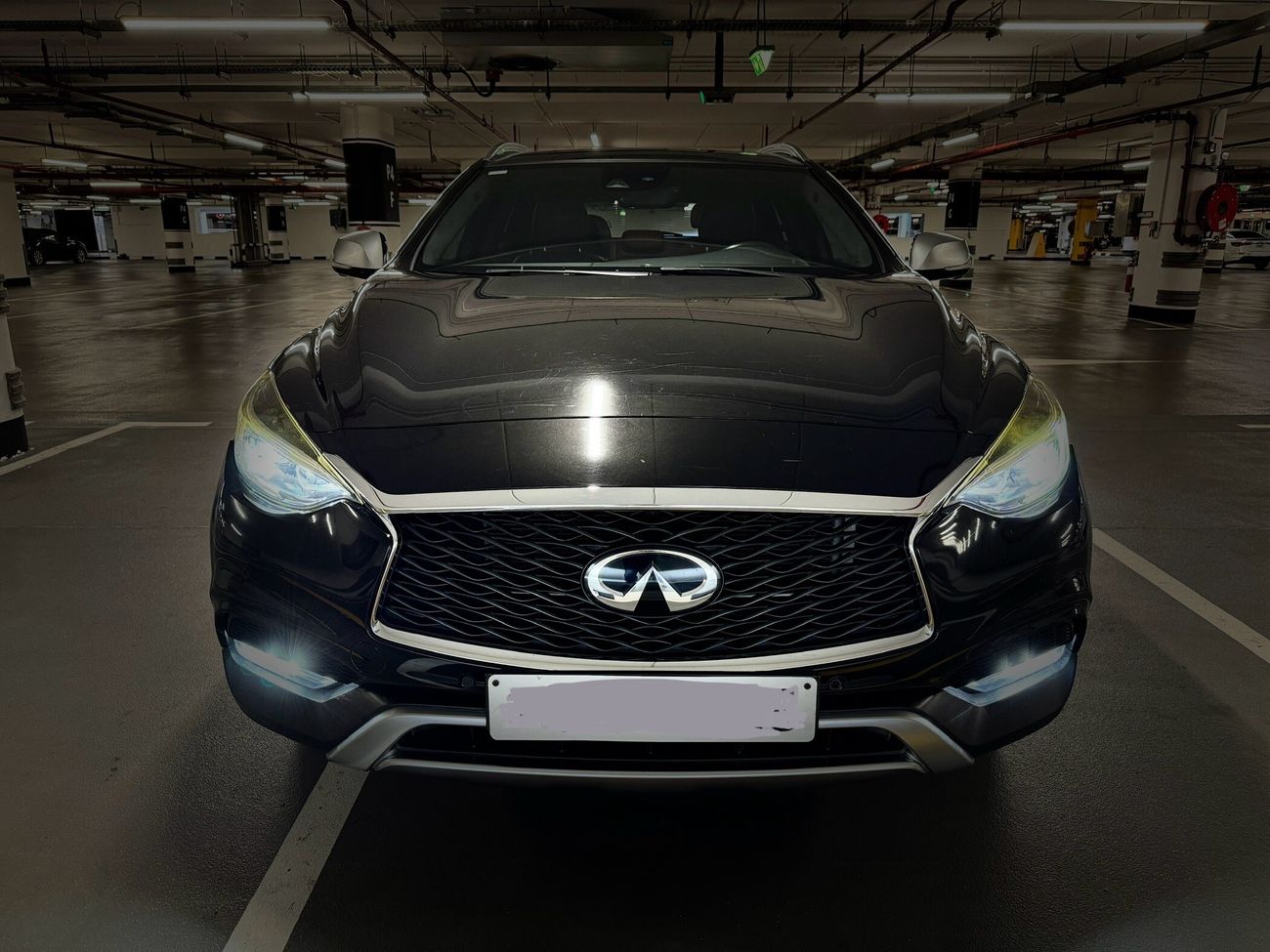 Infiniti QX30 premium