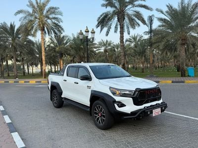 تويوتا هيلوكس SR5 48V with GR Kit