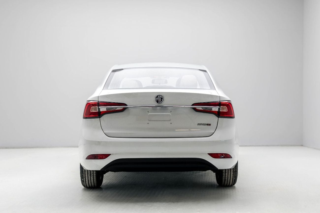 MG 5 STD 1.5L - White Inside Beige | Export Only