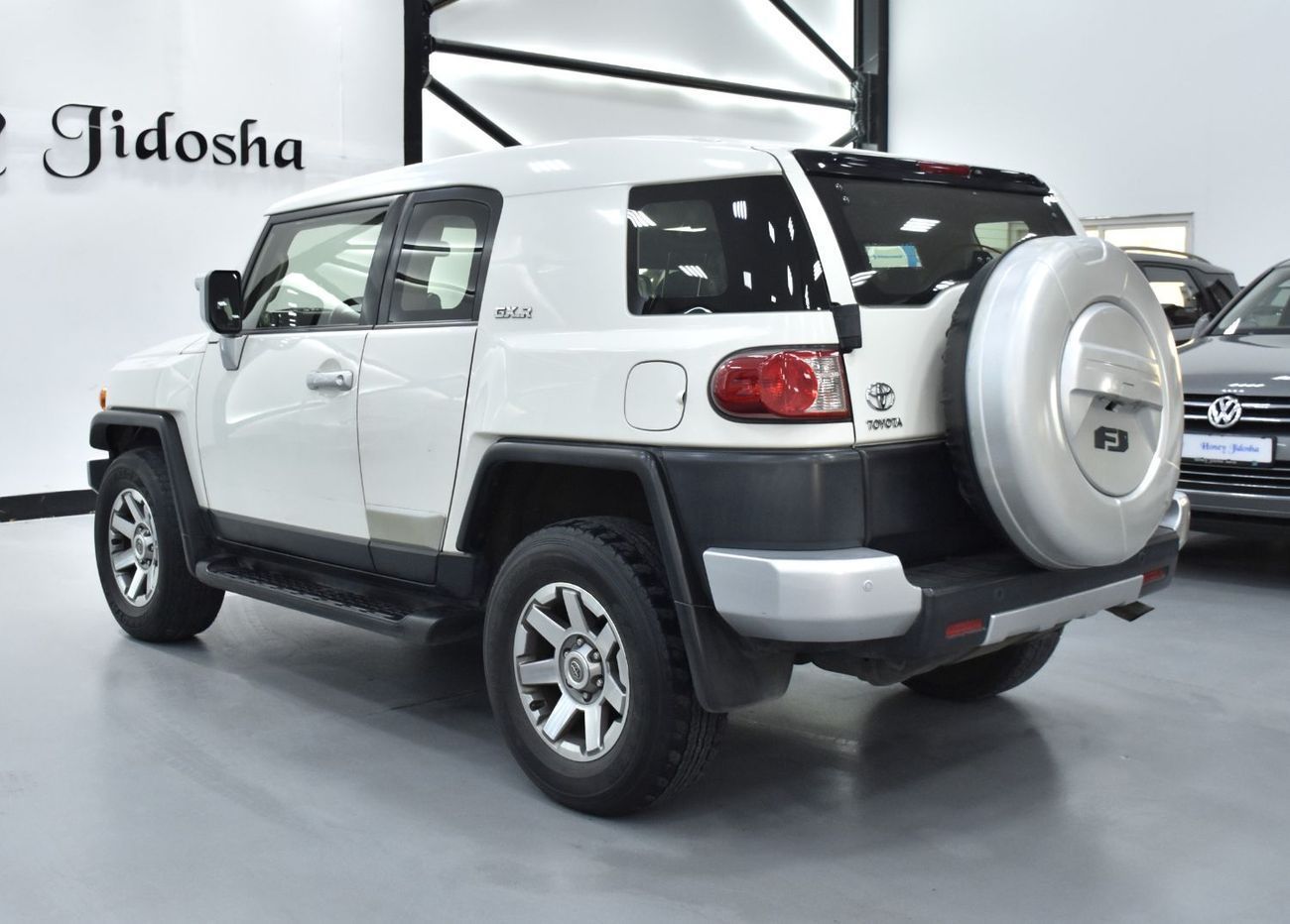 تويوتا إف جي كروزر EXCELLENT DEAL for our Toyota FJ Cruiser GXR ( 2016 Model ) in White Color GCC Specs