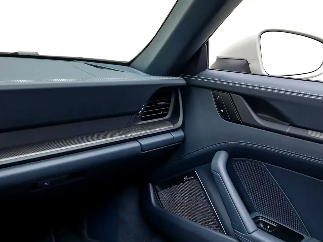 Porsche 911 TARGA 4GTS | GCC Spec | Under Warranty | Low Mileage