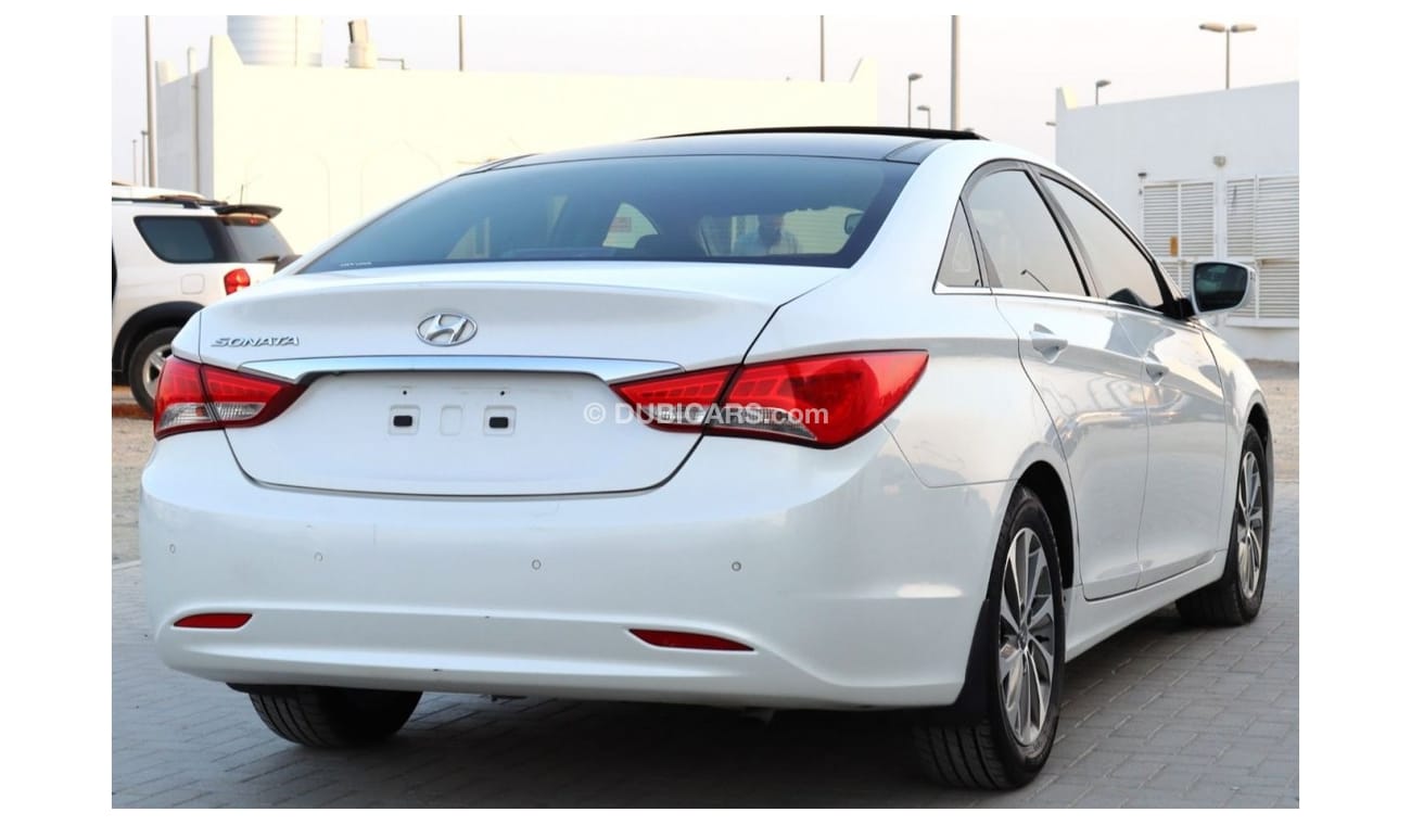 هيونداي سوناتا متوسط المواصفات هيونداي سوناتا 2014 خليجي بحالة ممتازة
