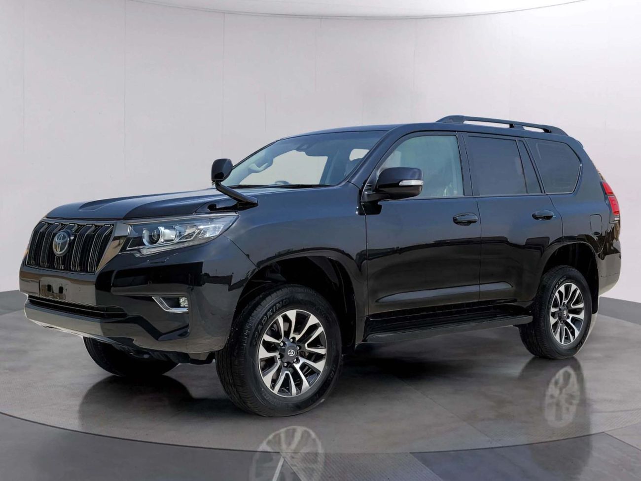 تويوتا هيلوكس 4x4 Diesel Right Hand Drive ( Export Only)