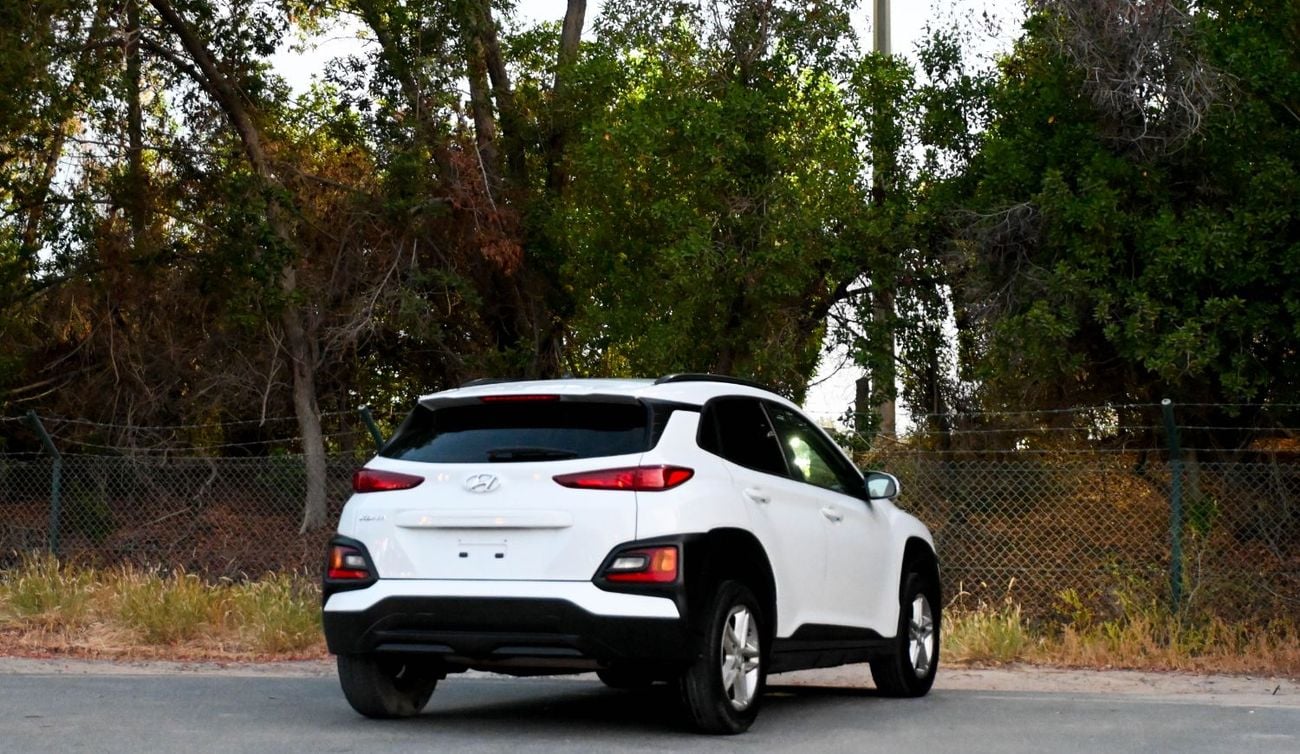 Hyundai Kona Hyundai Kona, GCC specs, 2020 mid-option GLS 2.0L, in excellent condition