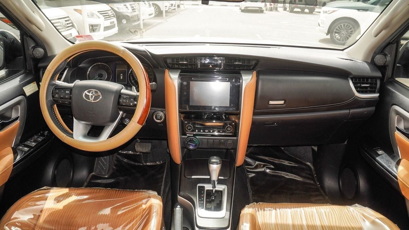 Toyota Fortuner GXR V6