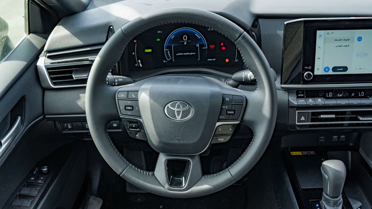 تويوتا كامري 2025 Toyota Camry 2.5L LE Hybrid with panorama roof AT