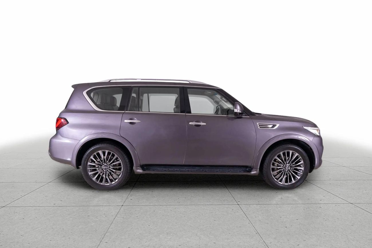 إنفينيتي QX80 LUXE 5.6