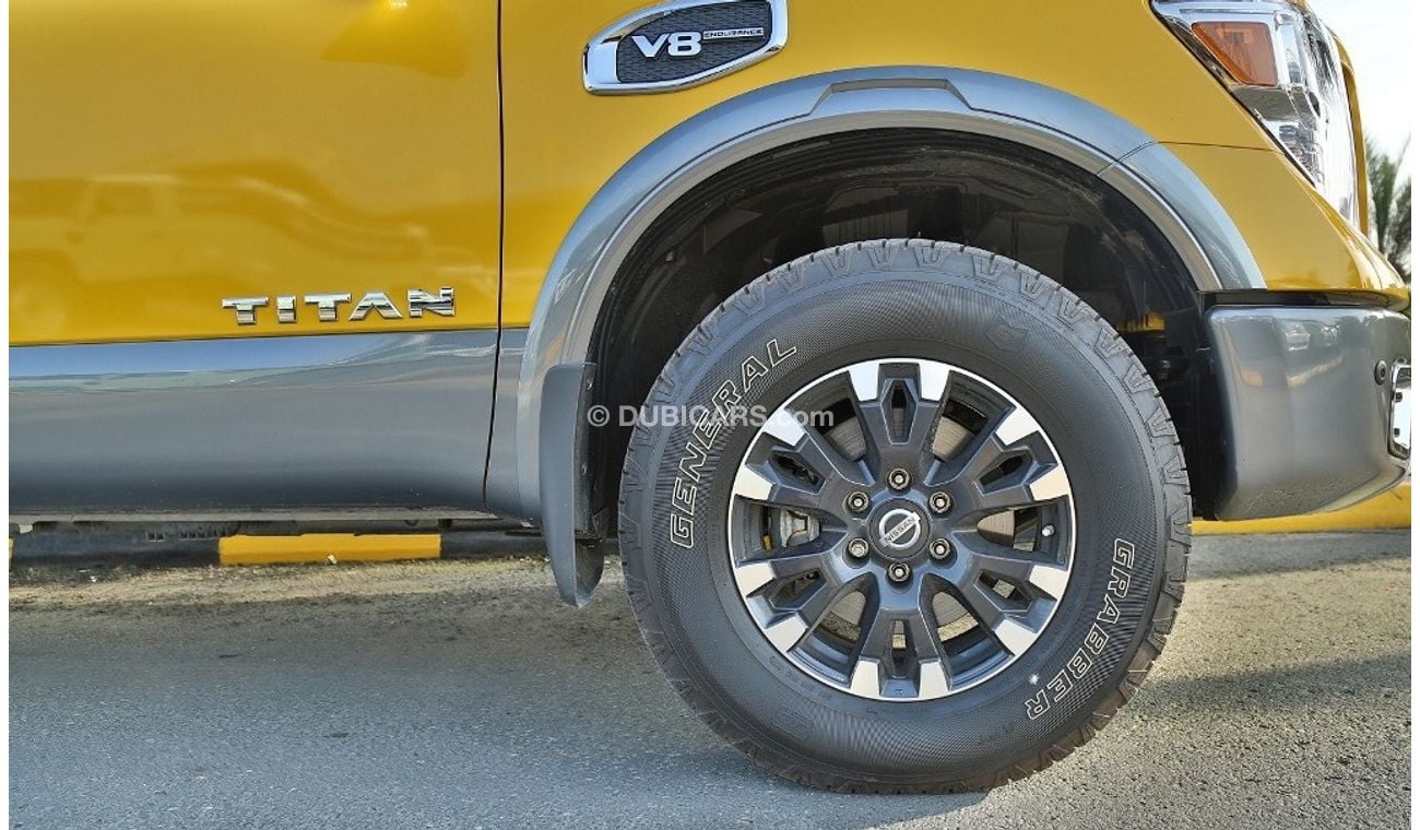 نيسان تايتان Pro