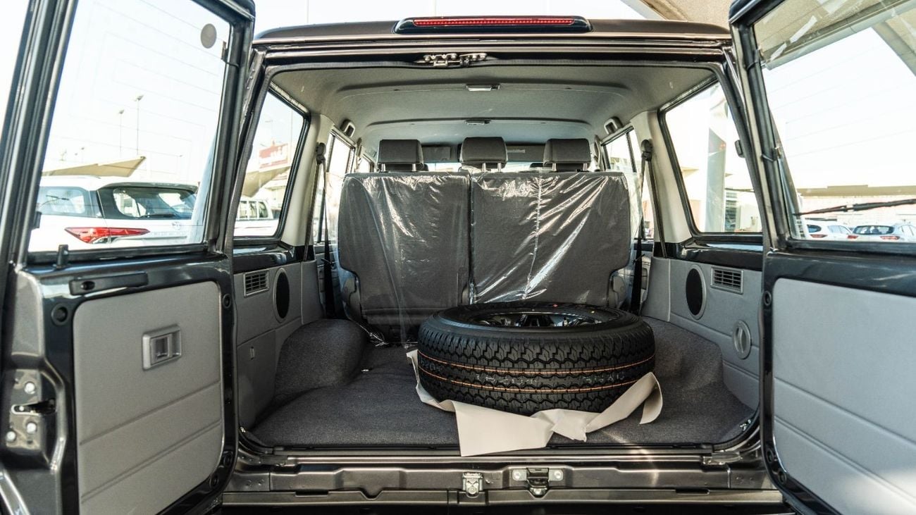 Toyota Land Cruiser 70 LC 76 | 4.0L | V6 | M/T | 2025