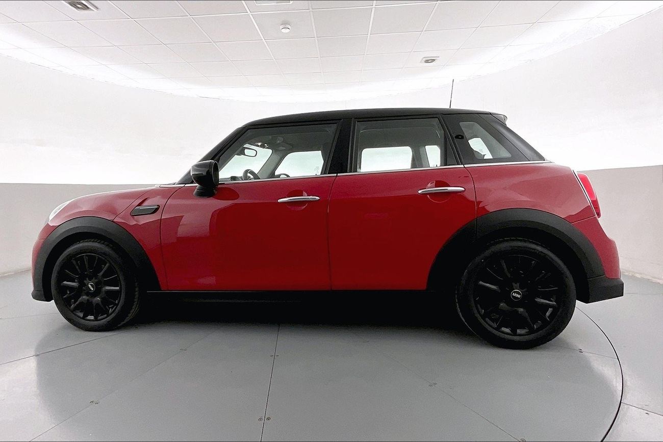 تويوتا كورولا كروس GLI | ضمان مجاني لمدة عام | 0 دفعة أولى