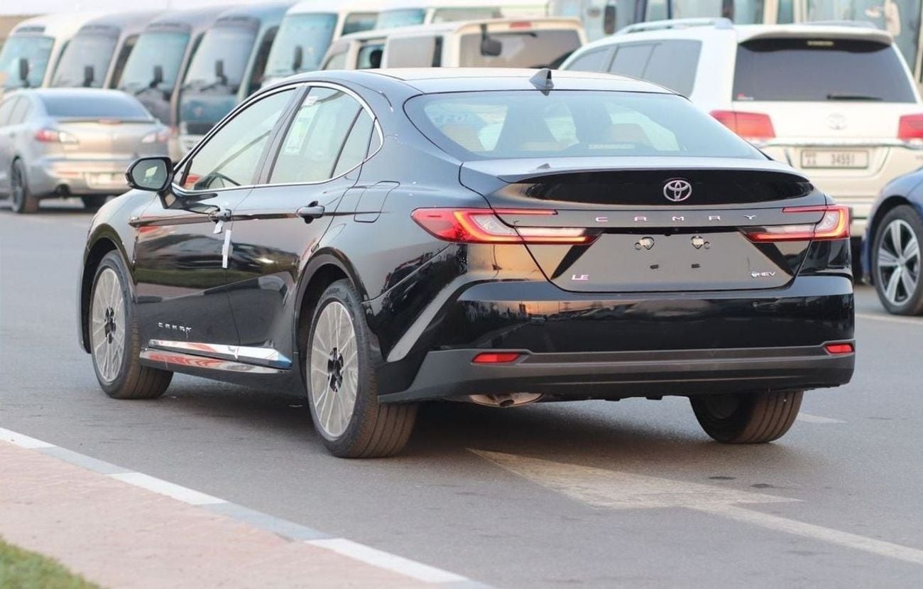 تويوتا كامري 2.5LE, KEYLESS ENTRY,PUSH START, PANORAMIC ROOF, ALLOY WHEELS, MODEL 2026