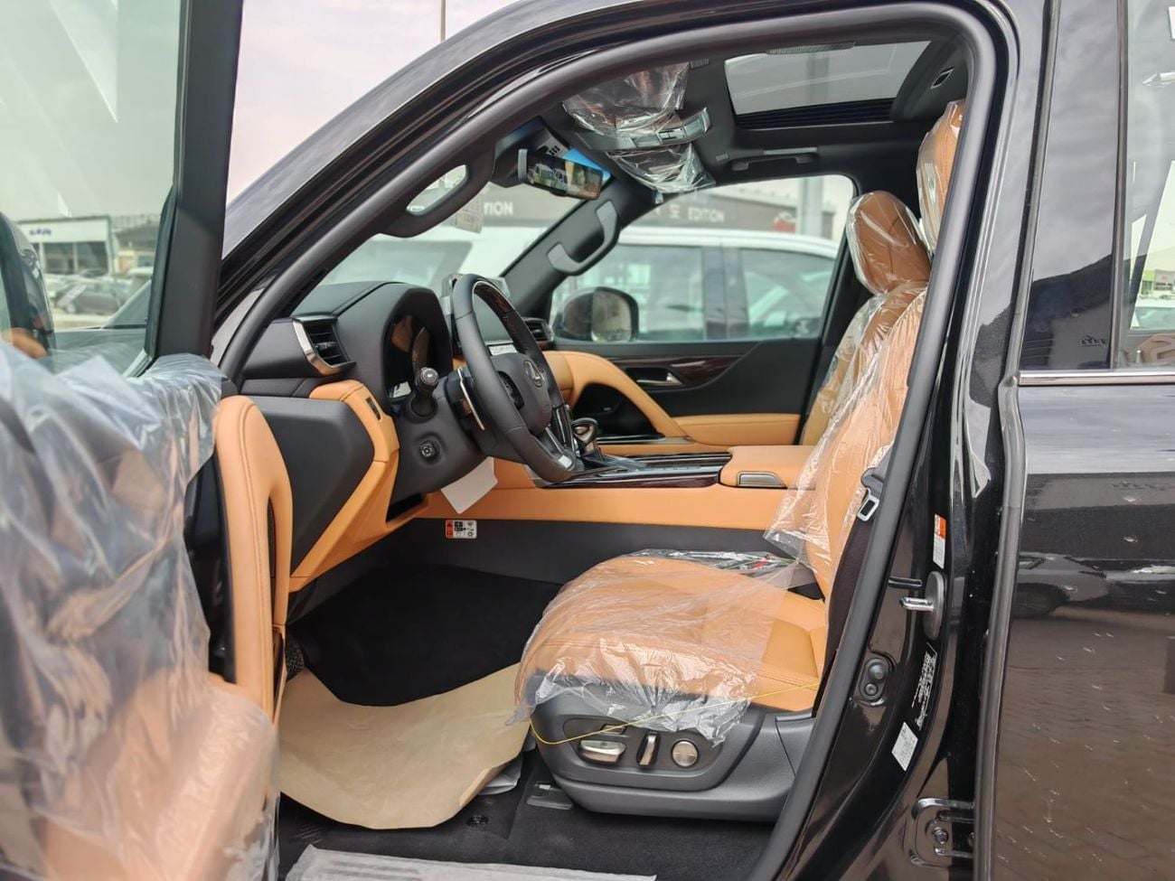 Lexus LX600 SIGNATURE