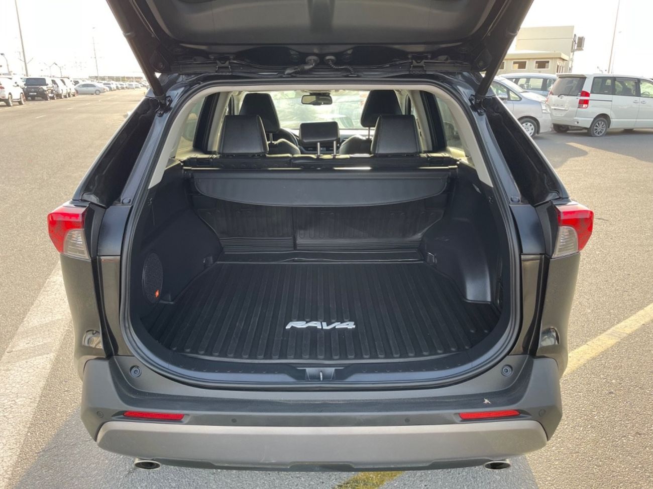 Toyota RAV4 2021 TOYOTA RAV4 LIMITED HYBRID 4x4 IMPORTED FROM USA