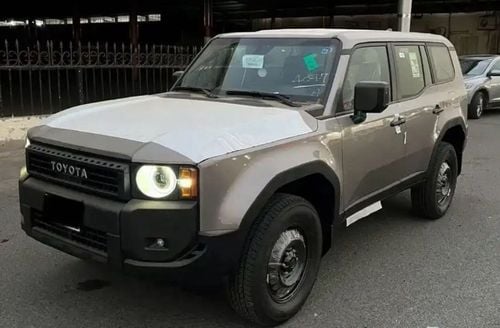 تويوتا برادو 2.4L PETROL 2024 GCC