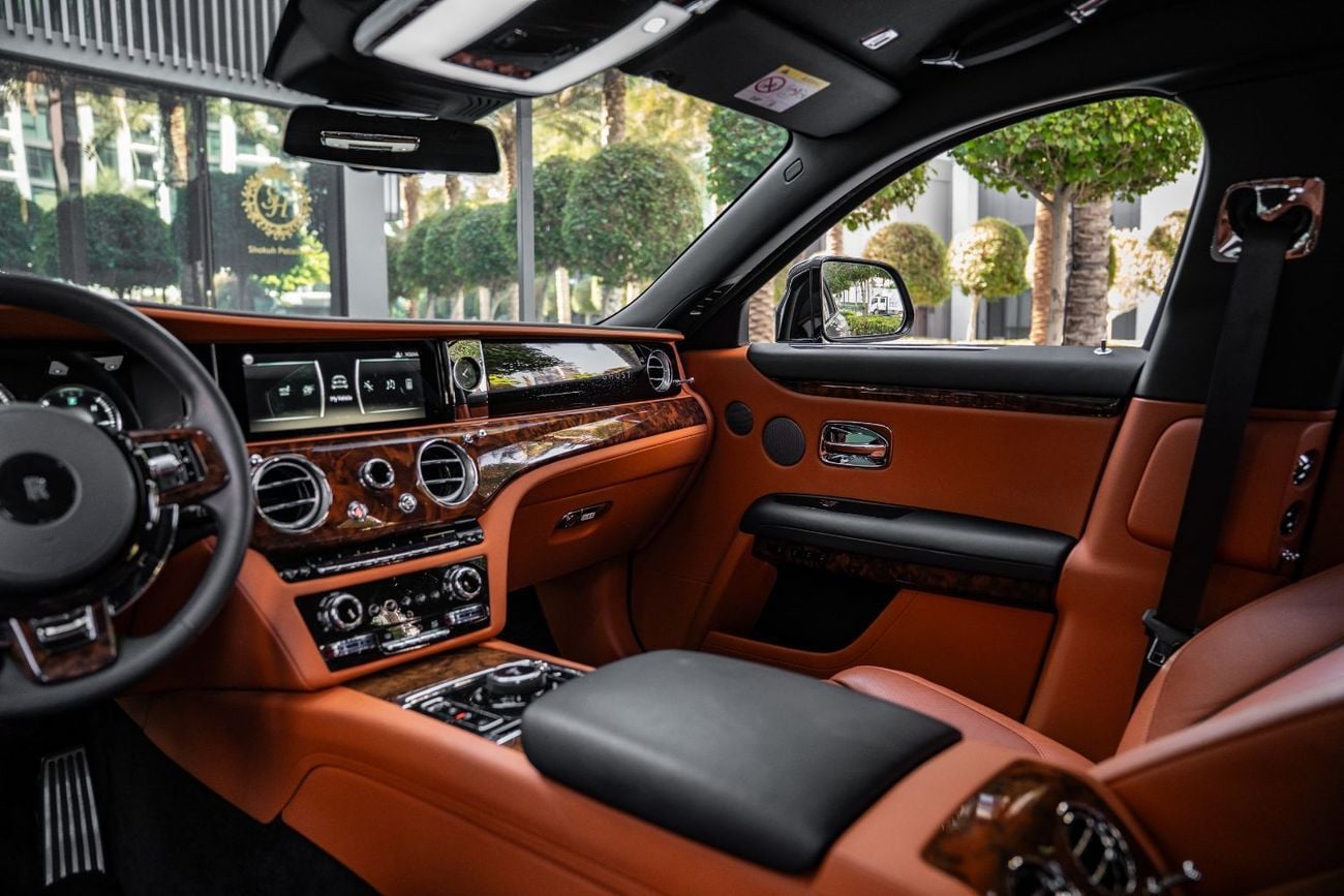 Rolls Royce Ghost Black Badge LWB