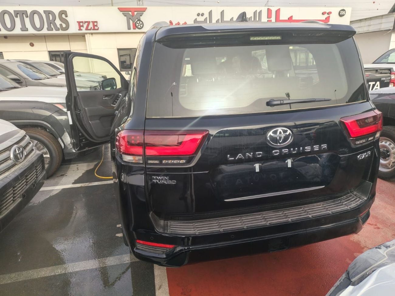 Toyota Land Cruiser GXR