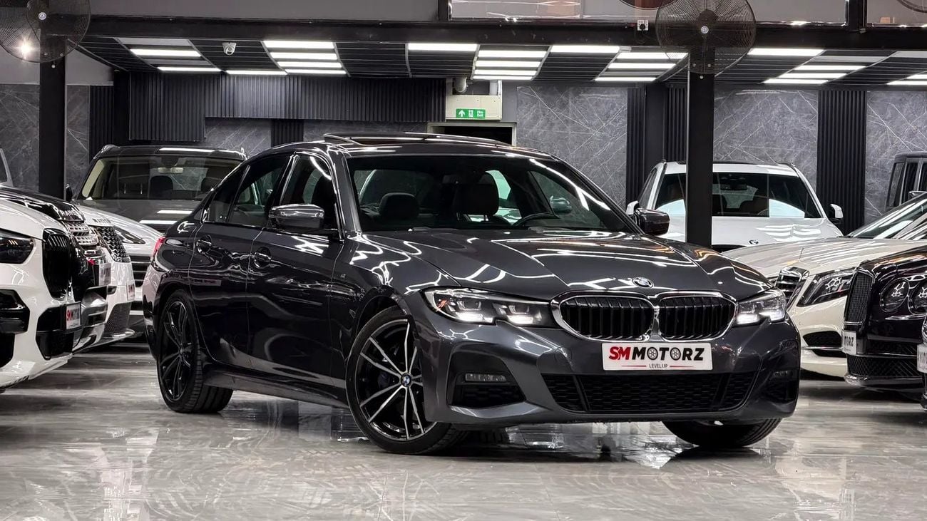 BMW 330i Exclusive 2.0L (255 HP)