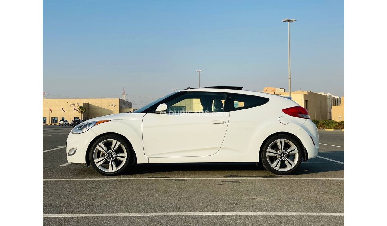 Hyundai Veloster GLS HYUNDAI VELOSTER MODEL 2016 2.0 FULL OPTION PANORAMA