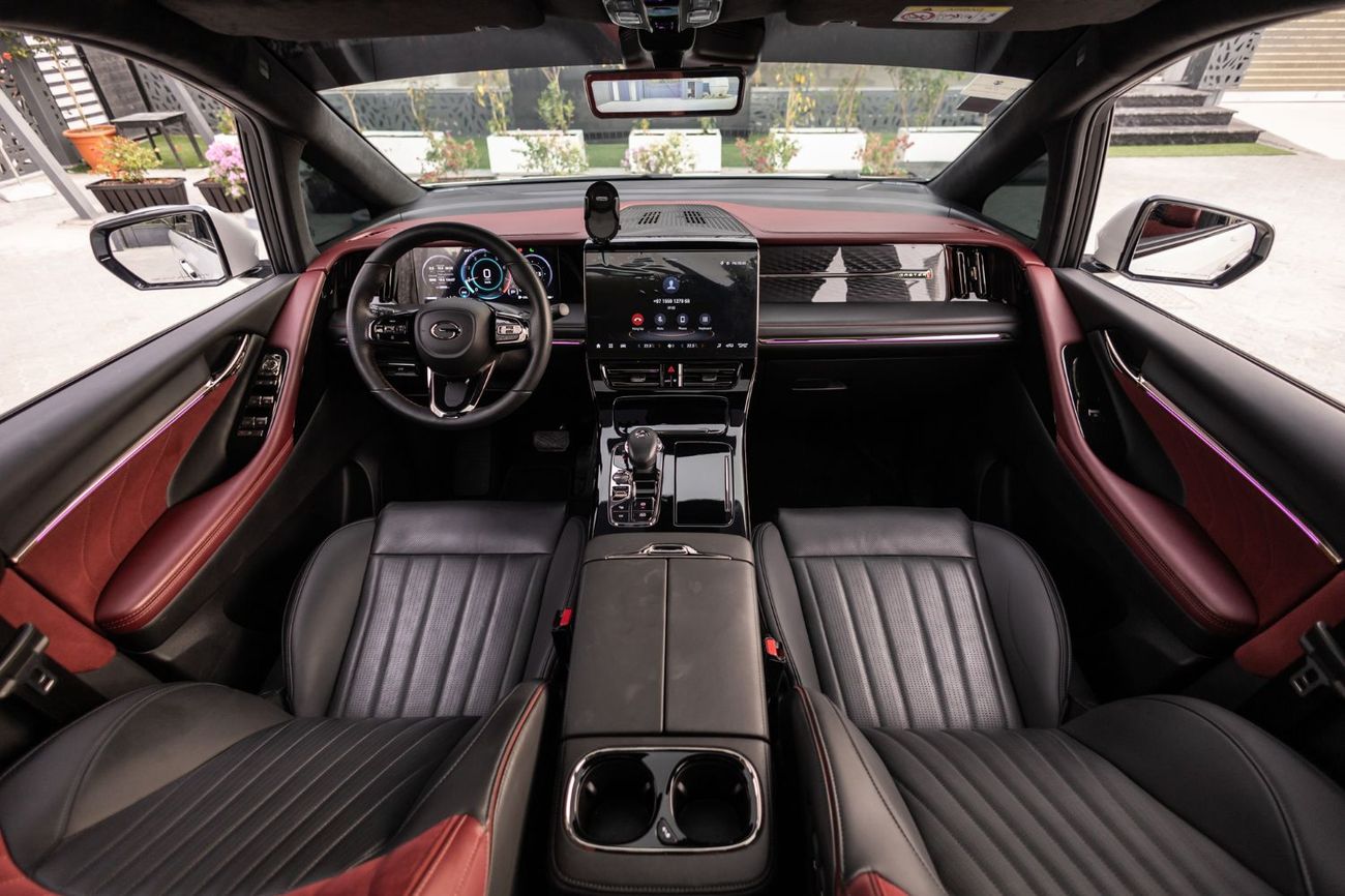 جي إي سي M8 2.0T GX