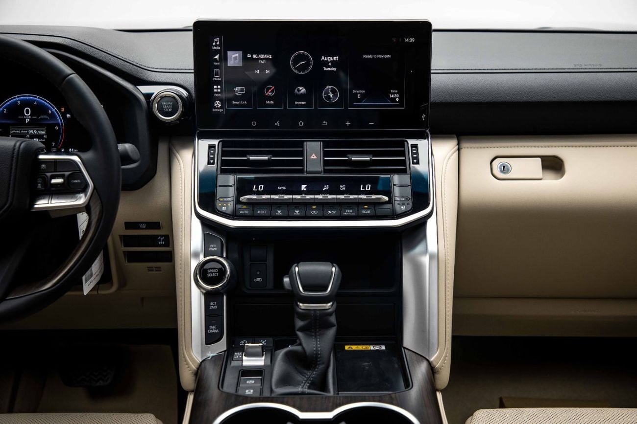 تويوتا لاند كروزر GXR 4.0L - Attitude Black Inside Beige | Export Only