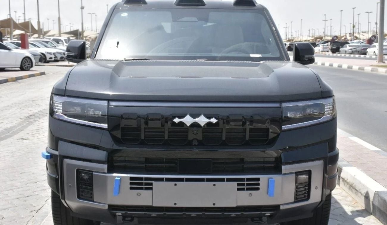 BYD Leopard 8 Smart and Brave Flagship Edition (7 Seats)