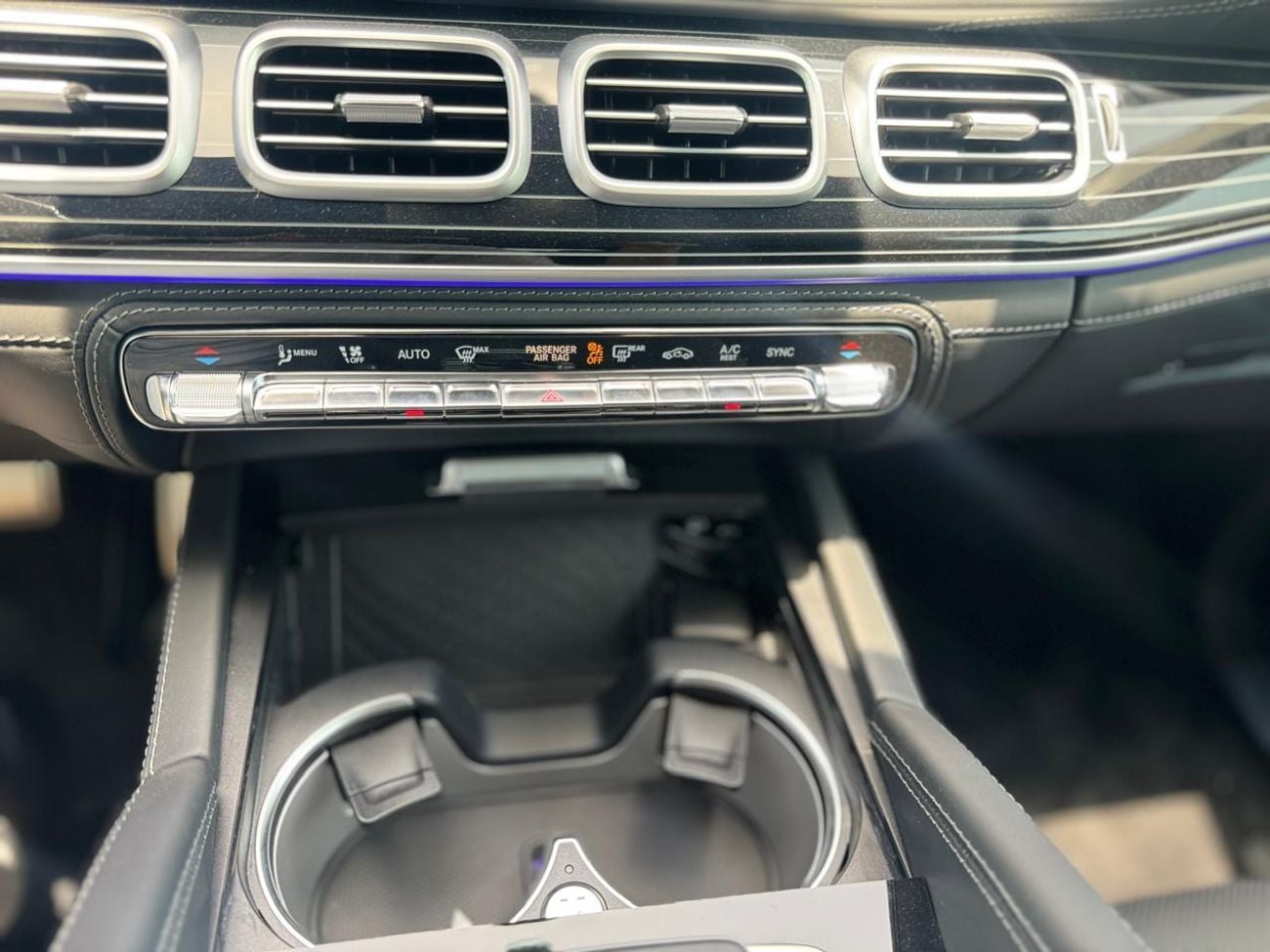 مرسيدس مايباخ gls600 مايباخ FULL OPTION MAYBACH GLS 600 2024