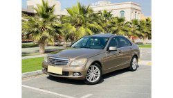 مرسيدس بنز C200 Mercedes - BENZ C200 KOMPRESSOR || GCC || Very Well Maintained