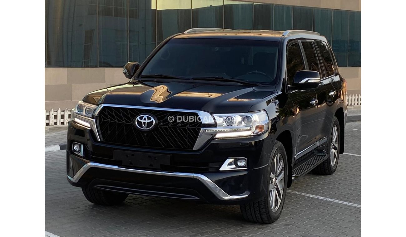 Toyota Land Cruiser VXR