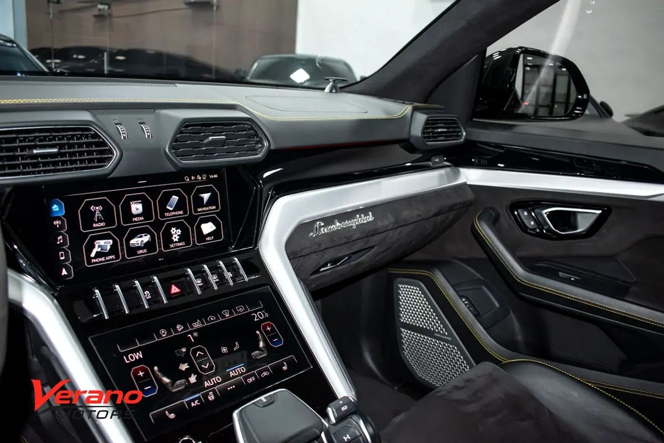 Lamborghini Urus | Original Mansory | Full Options | Warranty Service Contract