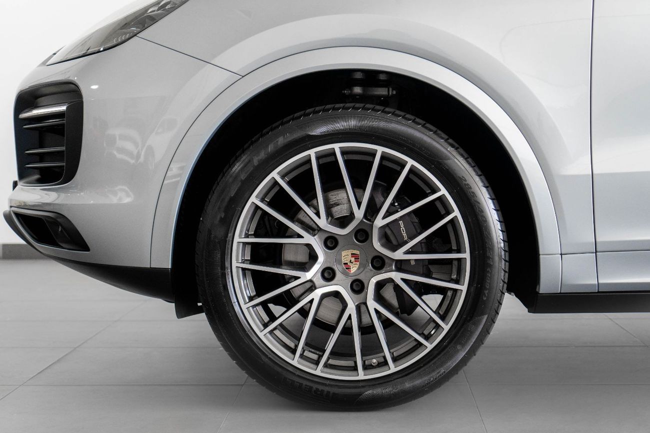 Porsche Cayenne 2021 Porsche Cayenne Coupe / Porsche Warranty & Porsche Service Contract