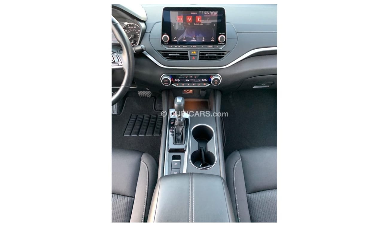 نيسان ألتيما SV