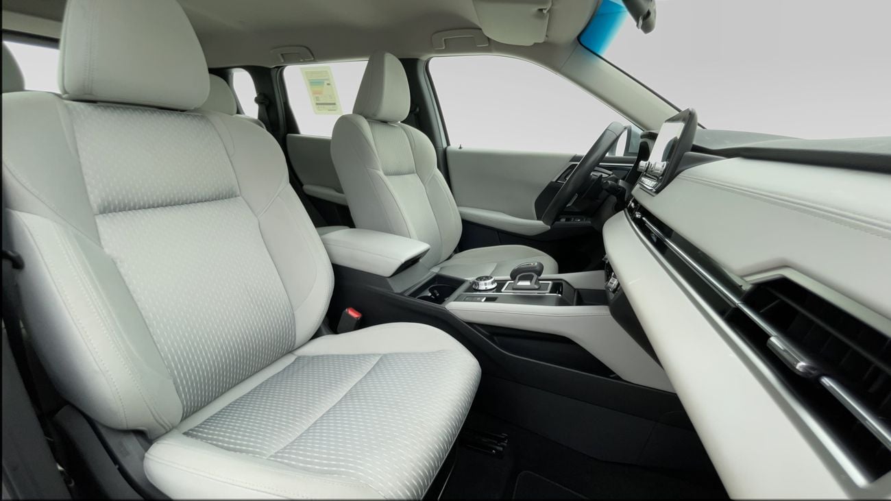 Mitsubishi Outlander 2.5L GLX Mid Line 2023 GLX MID LINE | AED 1049/Month | 0 DP | 30 Day Return | Warranty | Service His