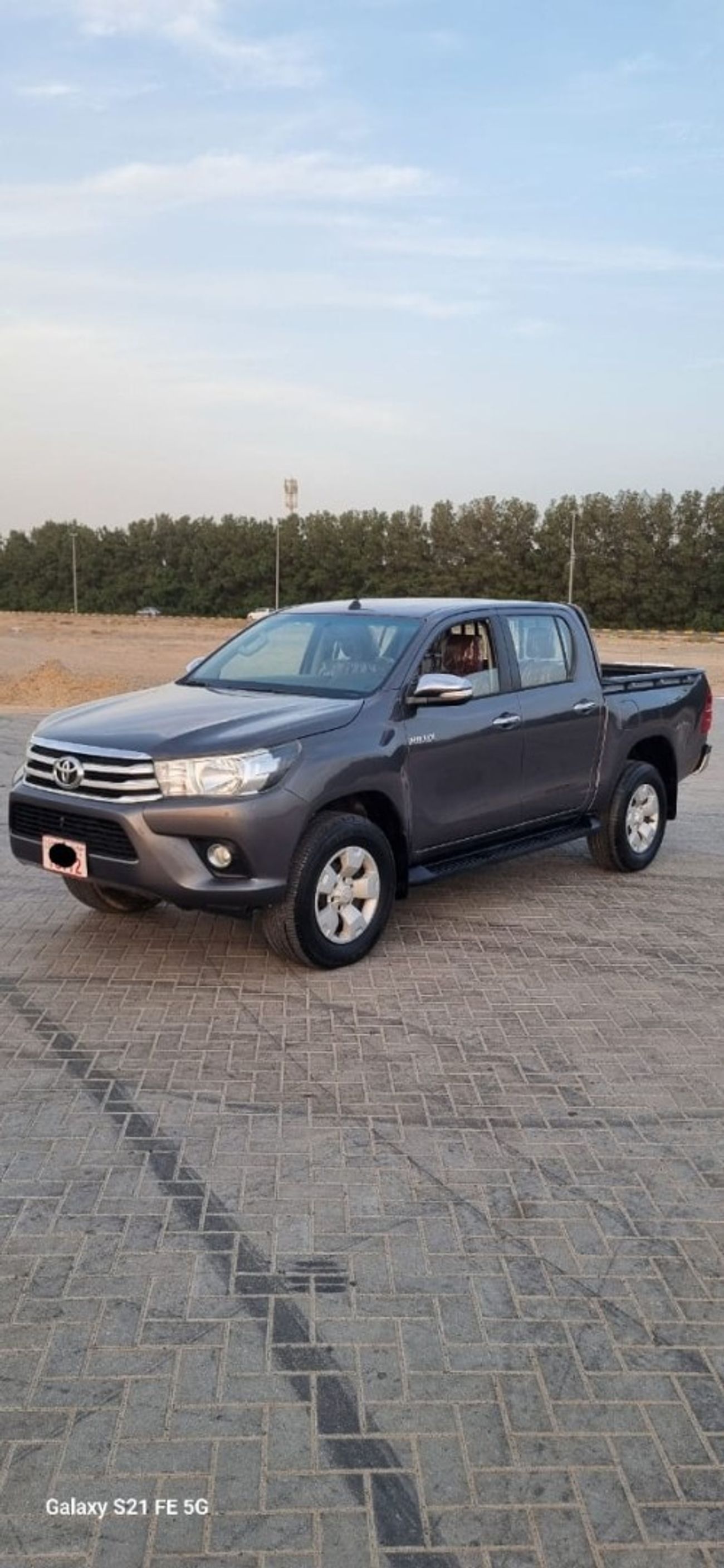 Toyota Hilux DLS 2.4L